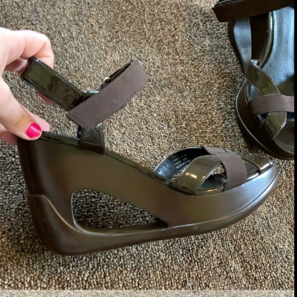 Looking for Calvin Klein wedge